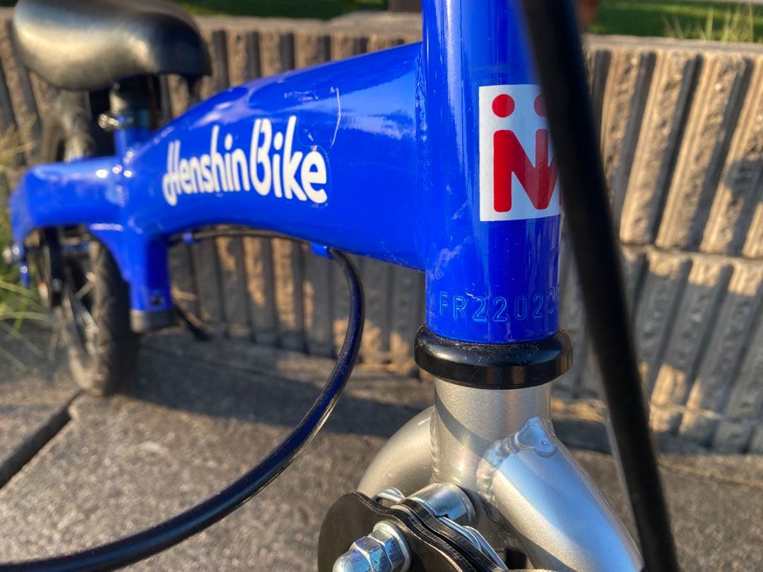 へんしんバイクx14 青　幼児〜小学生まで長く使えるモデルです