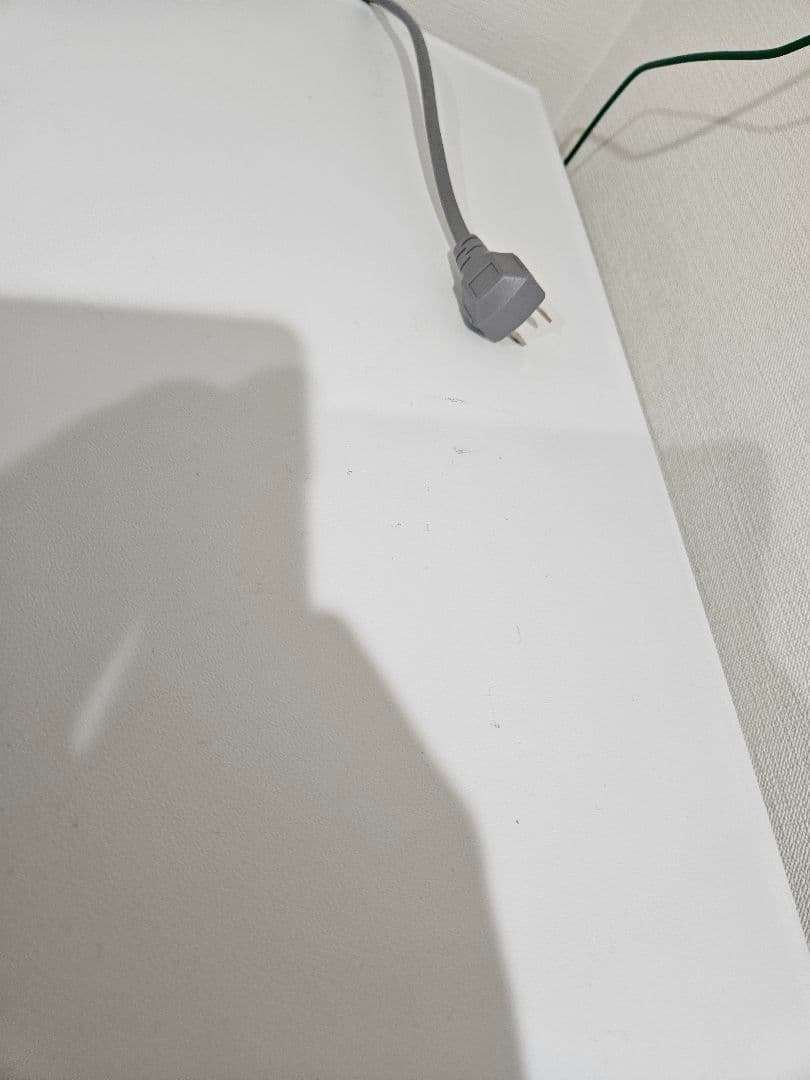 【送料込み・美品】冷蔵庫 HISENSE HR-D16F WHITE