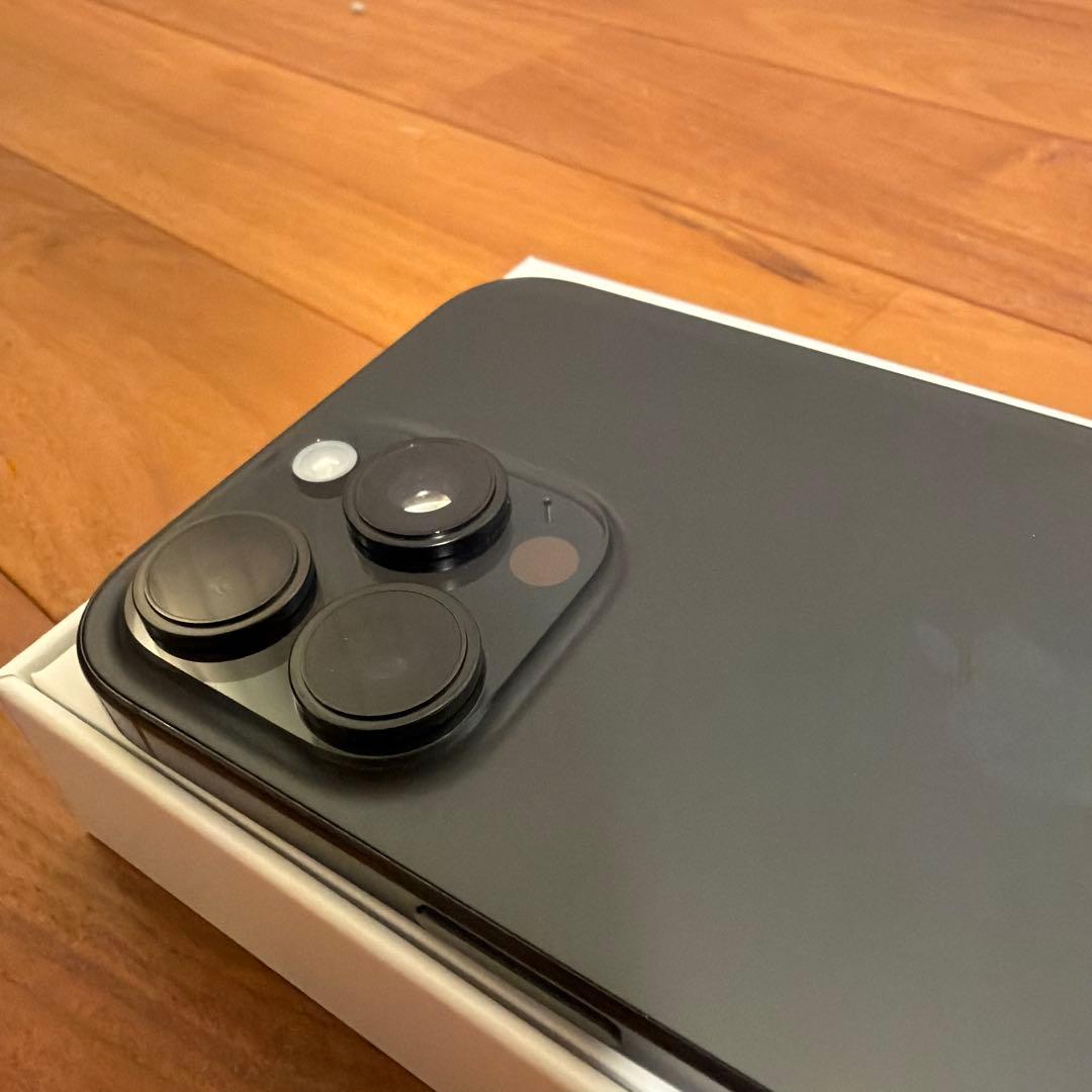 Apple iPhone 16 Pro MAX 256GBブラックSIMフリー