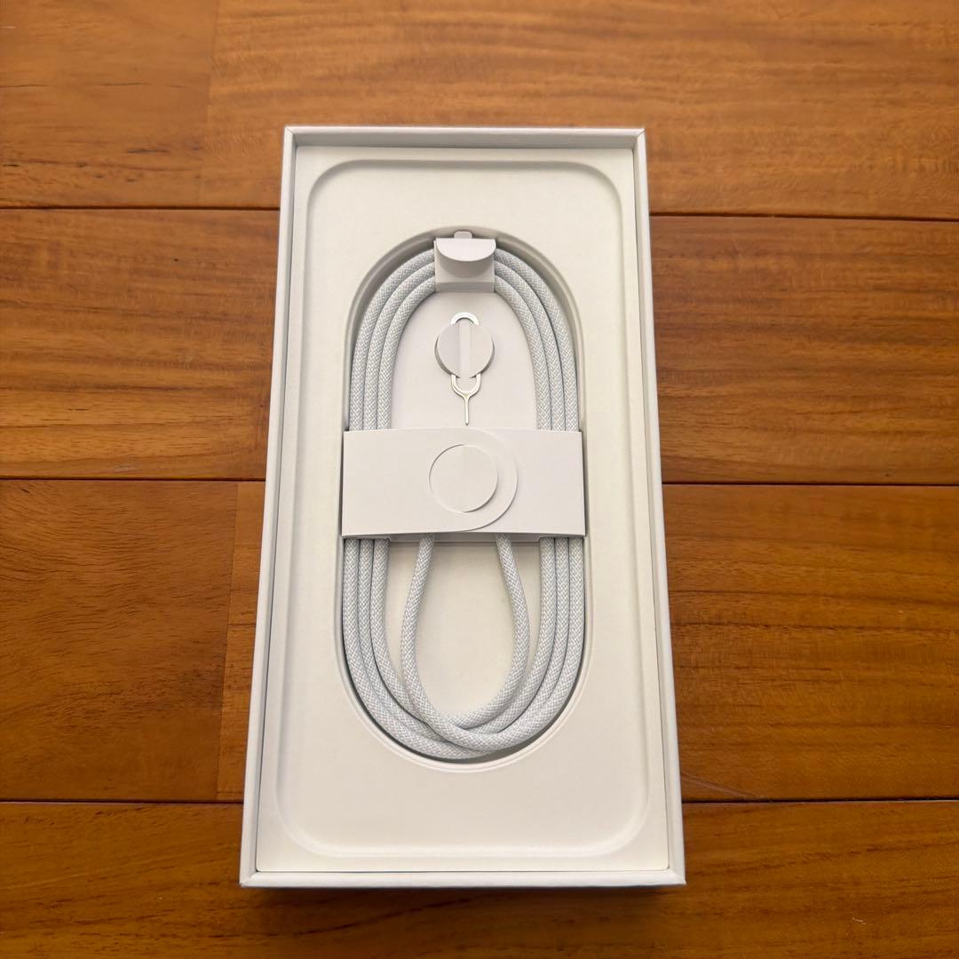 Apple iPhone 16 Pro MAX 256GBブラックSIMフリー