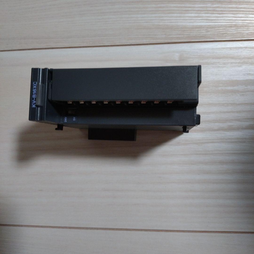 KEYENCE KV-B16XC　✕3