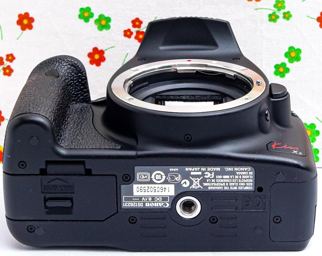 あすちゃん Canon kiss x3☆動画機能☆お手頃価格☆スマホに転送