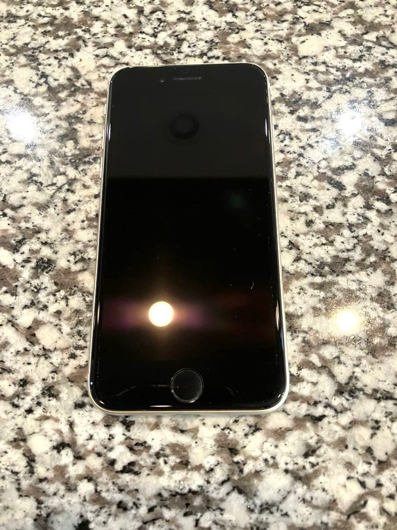 【美品】iPhone se 第3世代 128GB SIMフリー 箱付き