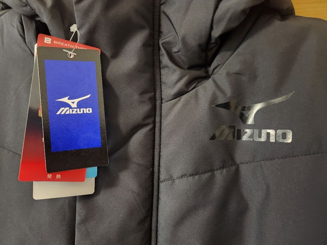 激安　新品　ミズノ　ブレスサーモ　ベンチコート　サイズL