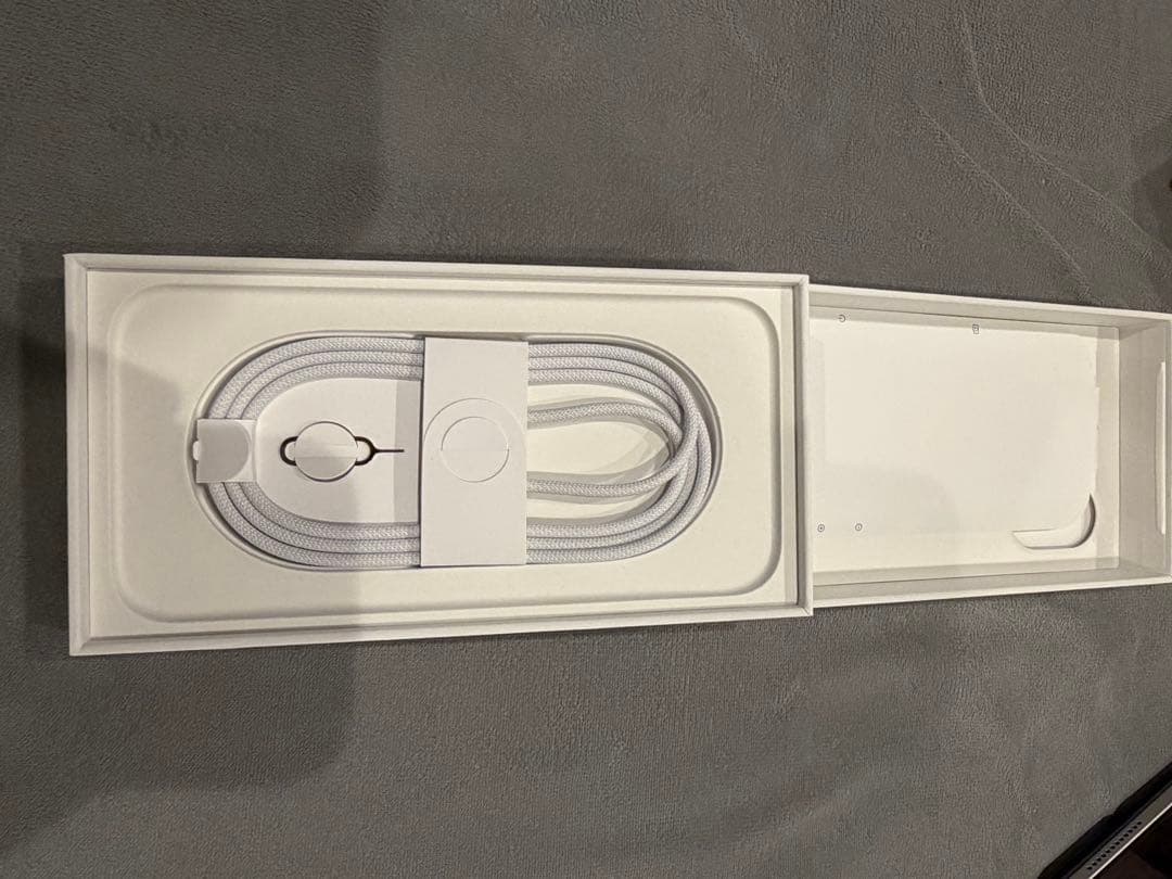 iPhone 16 plus 256GB 画面割れ等有