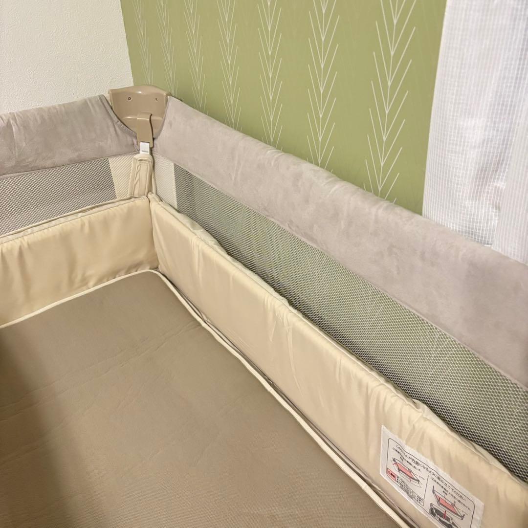 ＊美品＊アップリカ　ココネルエアープラス　AB ベビーベッド