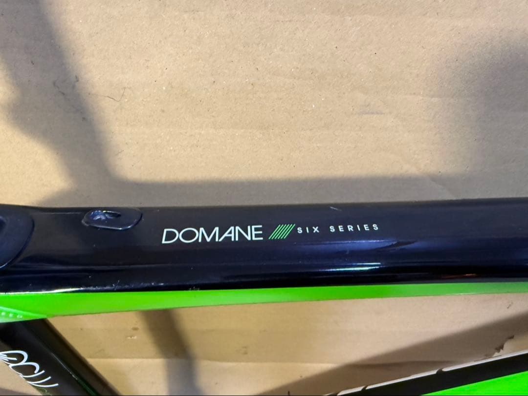 TREK DOMANE six series カーボンフレーム フレームセット