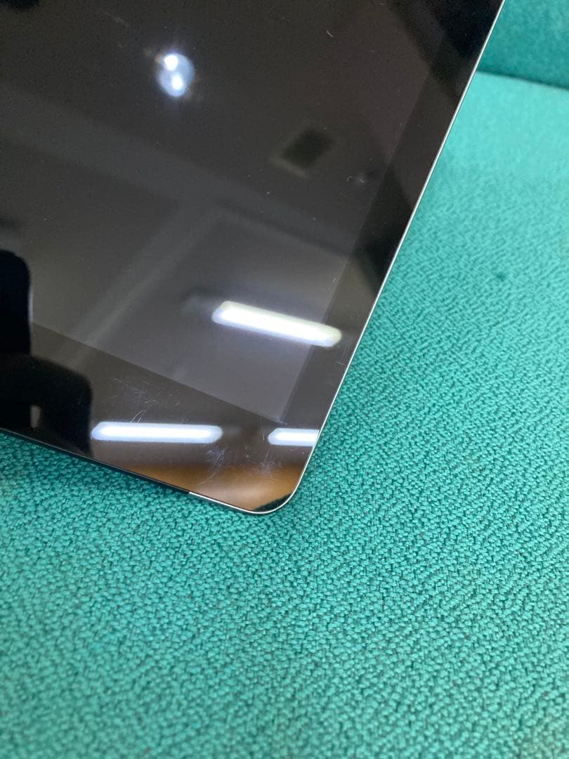 ③ iPad 第6世代 Wi-Fi Cellular 128GB シルバー