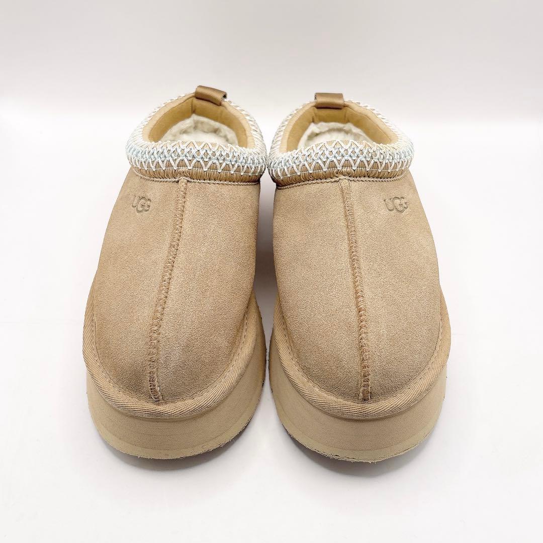 【人気】UGG Tazz sand ベージュ 23 厚底 スリッポン