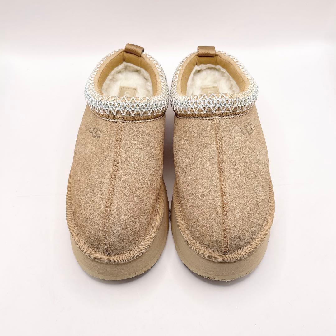 【人気】UGG Tazz sand ベージュ 23 厚底 スリッポン