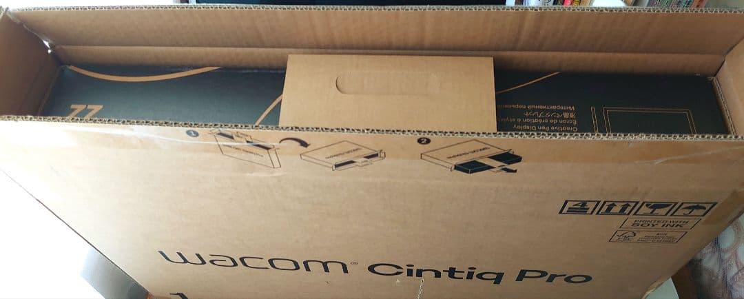 Wacom Cintiq Pro 22 DTH227K4C 液晶ペンタブレット