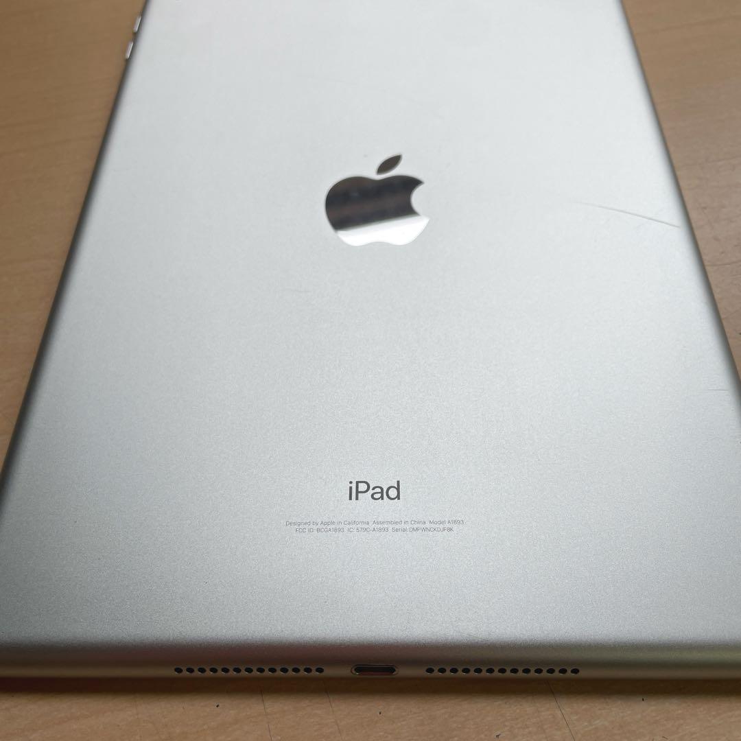 iPad 第6世代　A1893　Wi-Fiモデル　シルバー　32GB 美品　#1