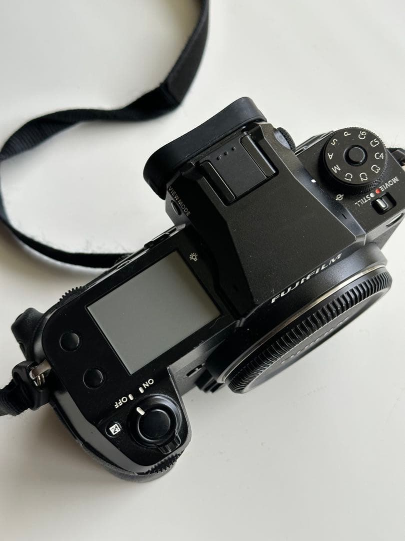 ごんざぶろう様専gfx50s ii fujifilm ボディのみ　箱付き