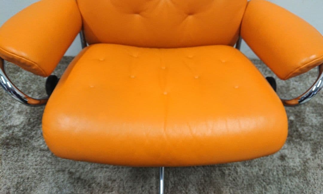 美品 EKONES Metro low メトロ リクライニング 回転 ソファ