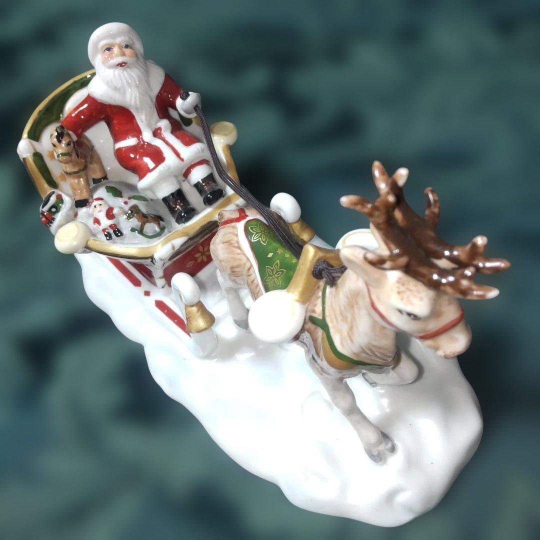 クリスマス Villeroy＆Boch サンタクロースとトナカイのソリ