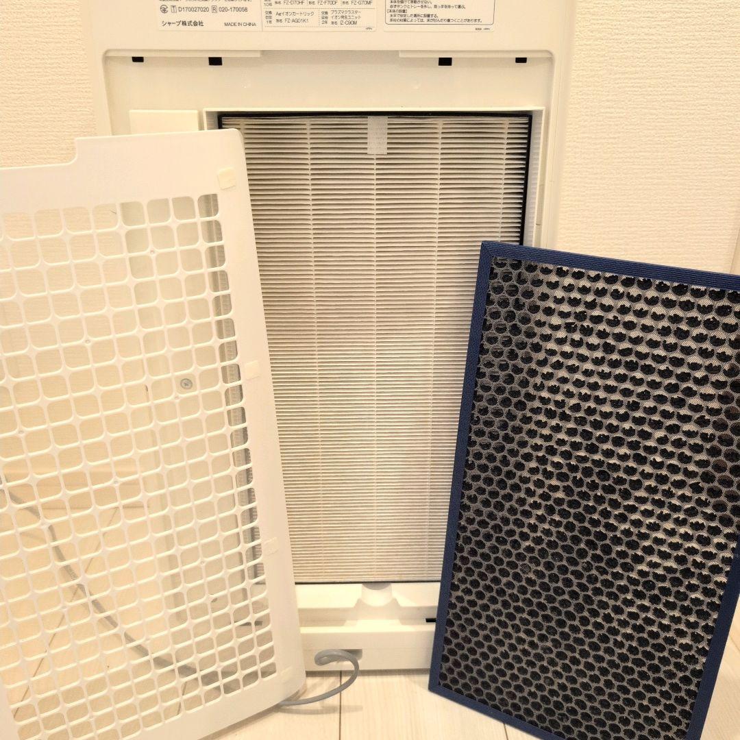 集塵フィルタ交換済　シャープ加湿空気清浄機 KI-HS70-W