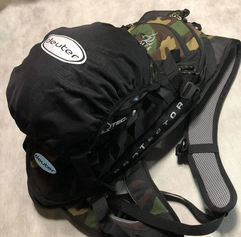 ドイター　deuter　バックプロテクター　バックパック　リュック