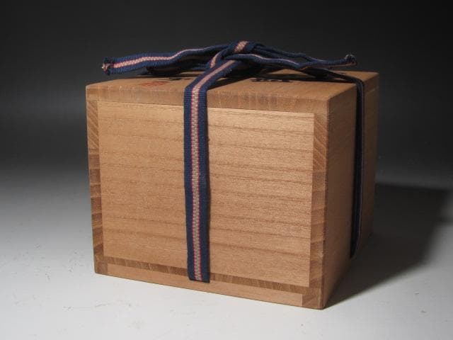 【セール】☆　清水卯一　蓬莱茶碗　飽きの来ない味わい深い一品です☆y425