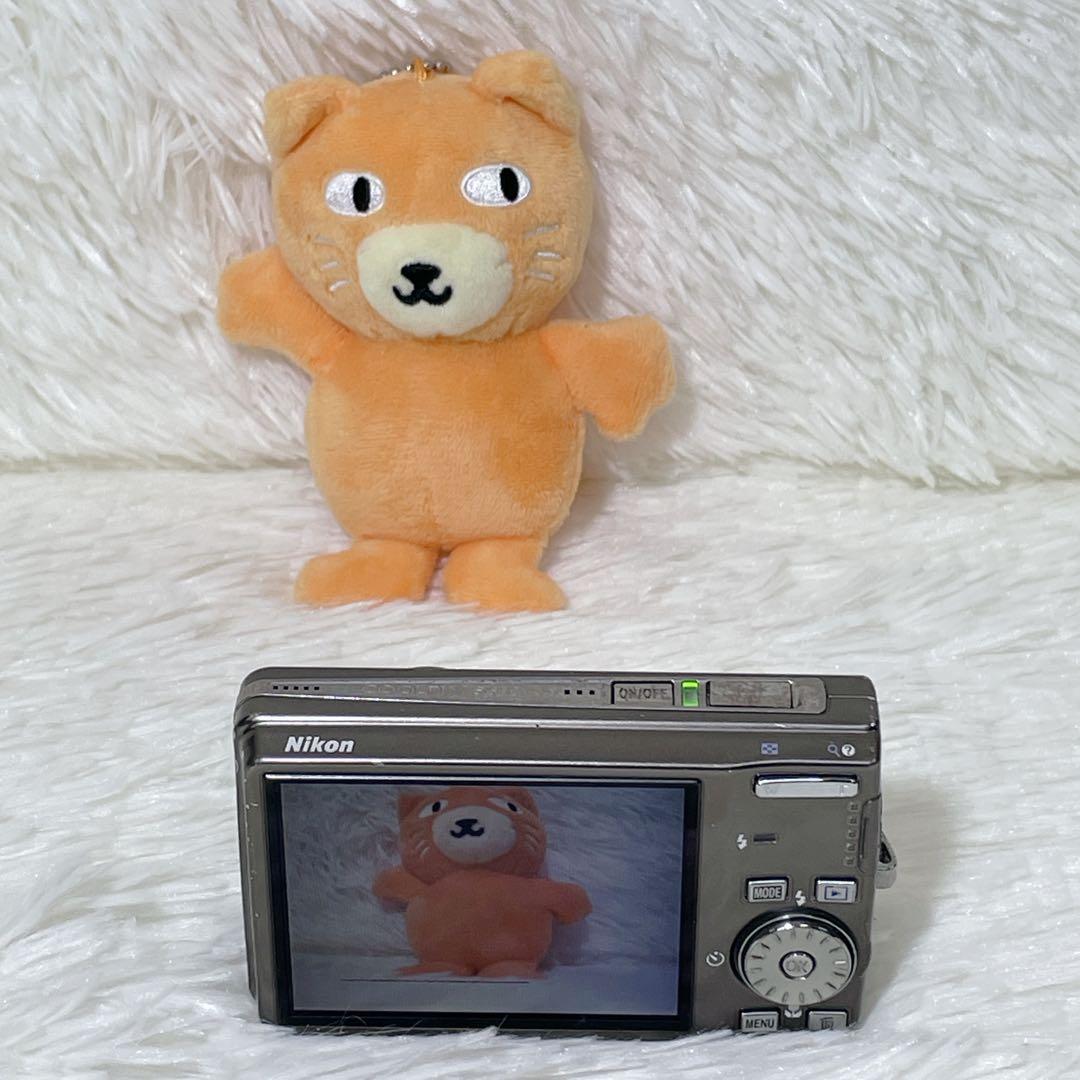 【✨良品✨】Nikon COOLPIX S600 新品バッテリー付き