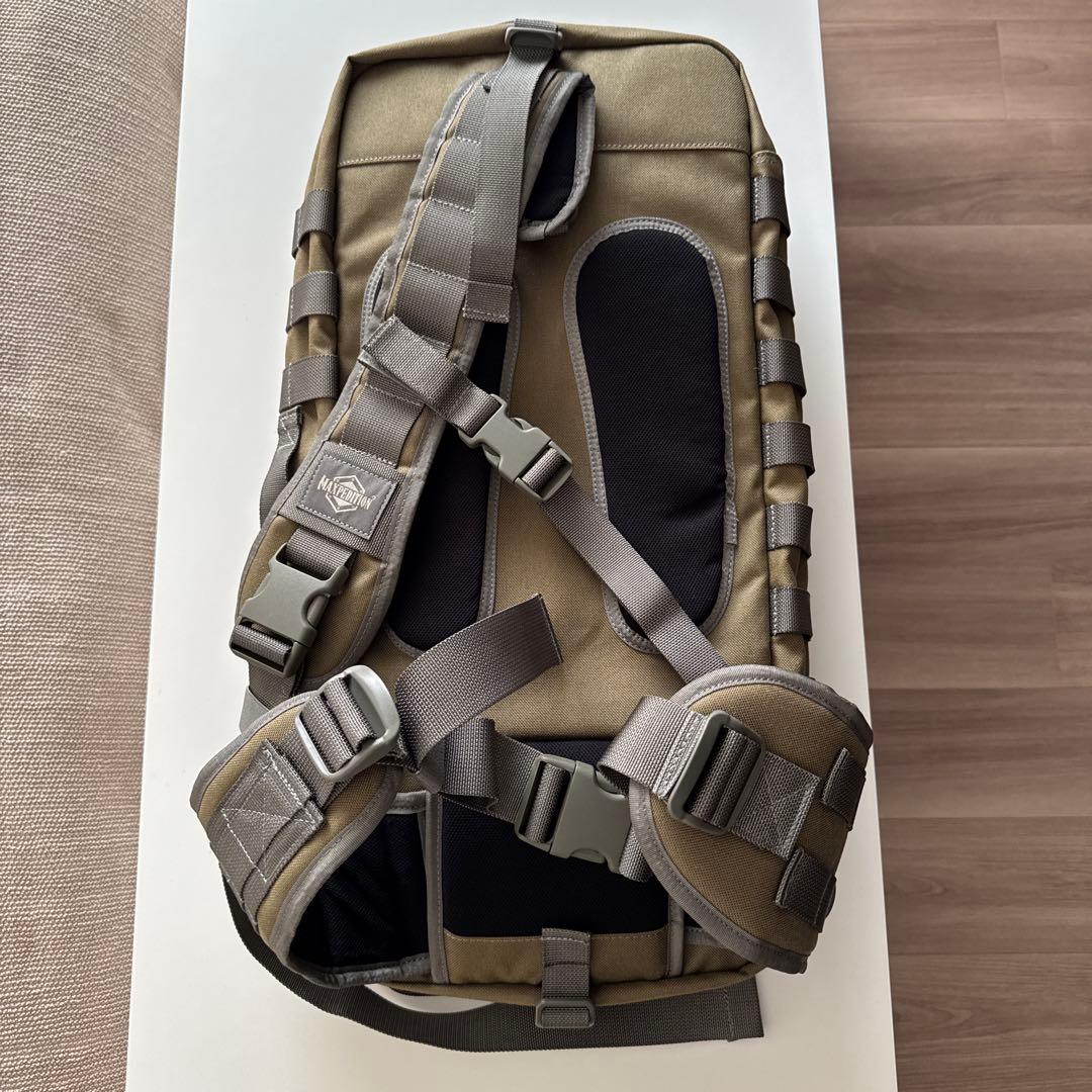 Maxpeditionハンドガンホルスタースリングパック