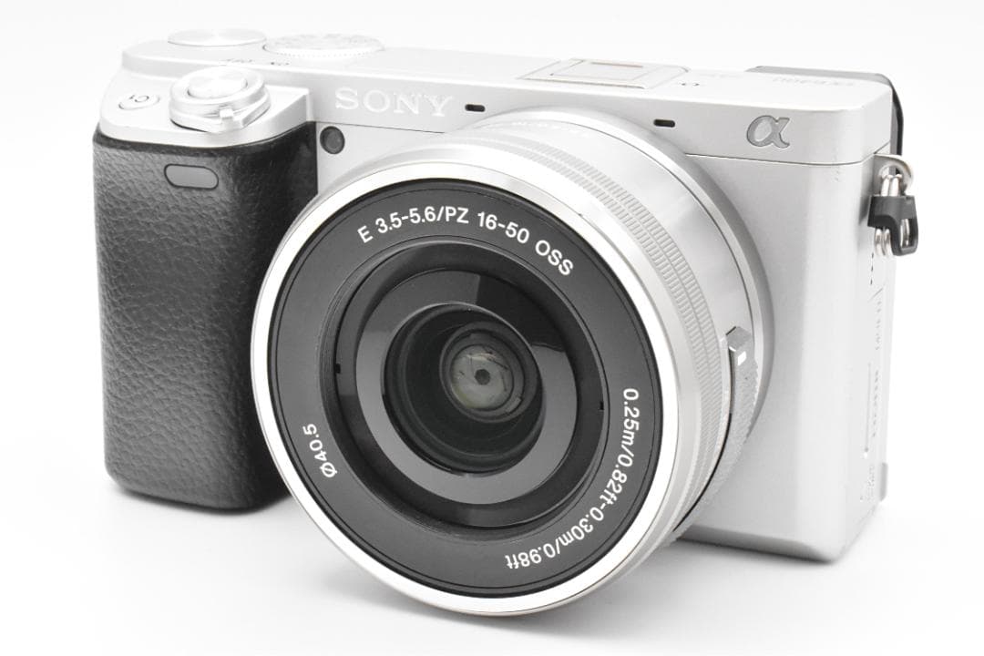 SONY α6400 E PZ 16-50mm F3.5-5.6 OSS