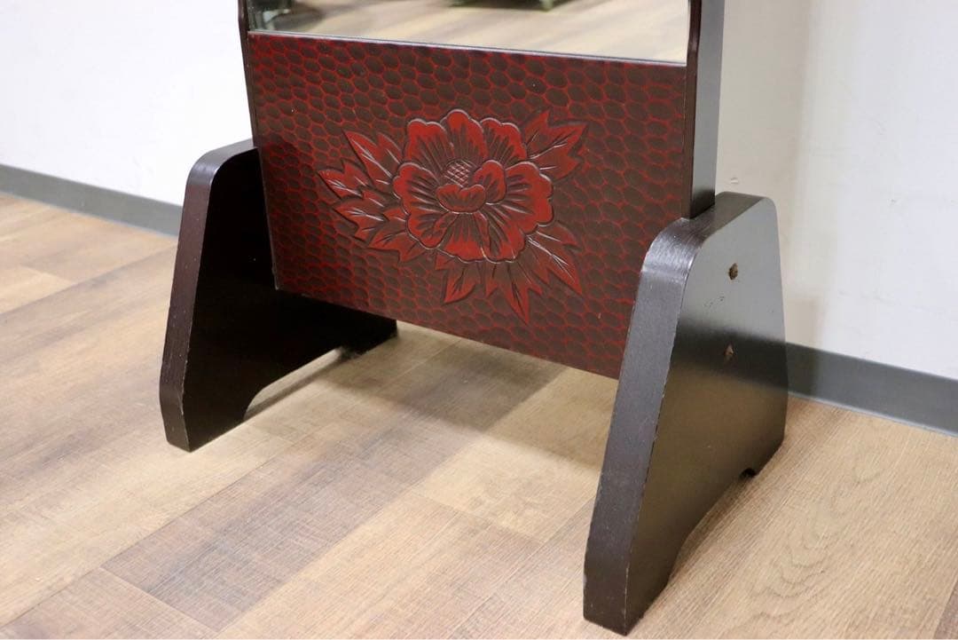 GMGF106○鎌倉彫 スタンドミラー 鏡 姿見 全身鏡 木製 彫刻 漆塗り 着