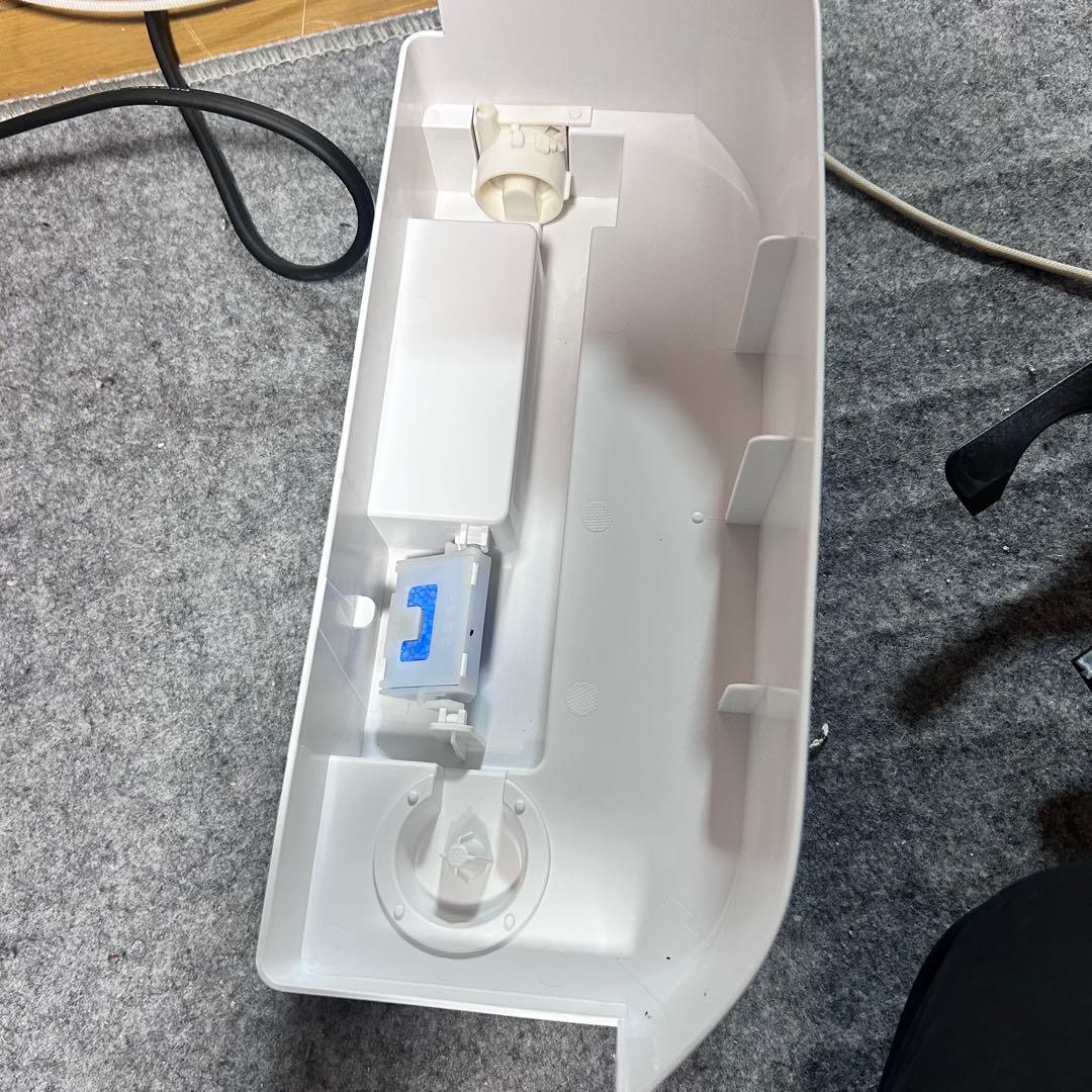 SHARP 加湿セラミックファンヒーター HX-SK12-W