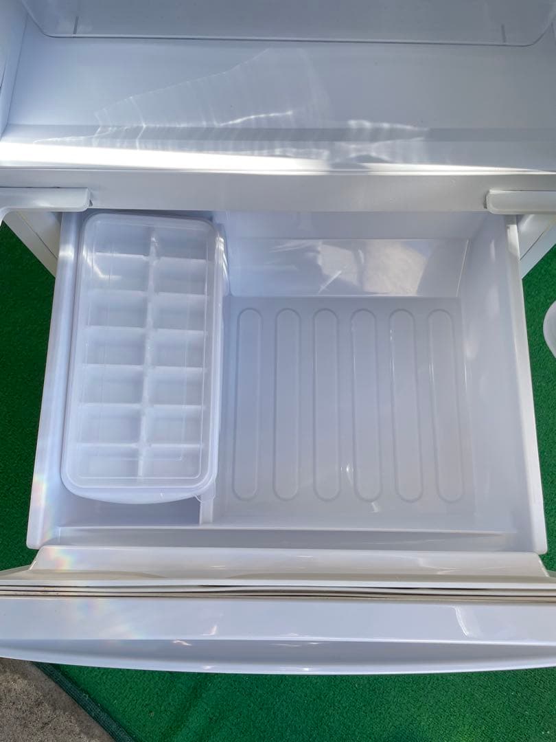 775 シャープ キーワード 左右付け替え可能2ドア冷蔵庫 ホワイト 一人暮らし