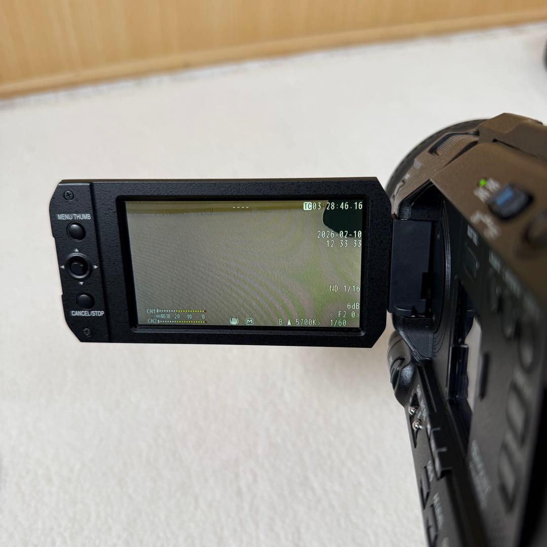 ジャンク　JVC 4Kビデオカメラ GY-HM175