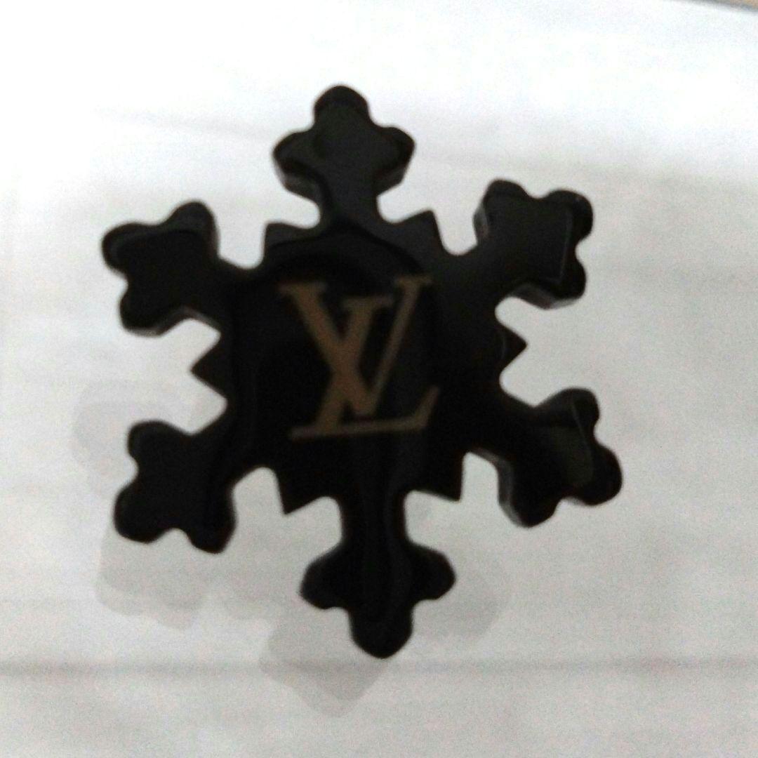 廃盤 LOUIS VUITTON ピンバッジ ブローチ 雪の結晶 2点セット