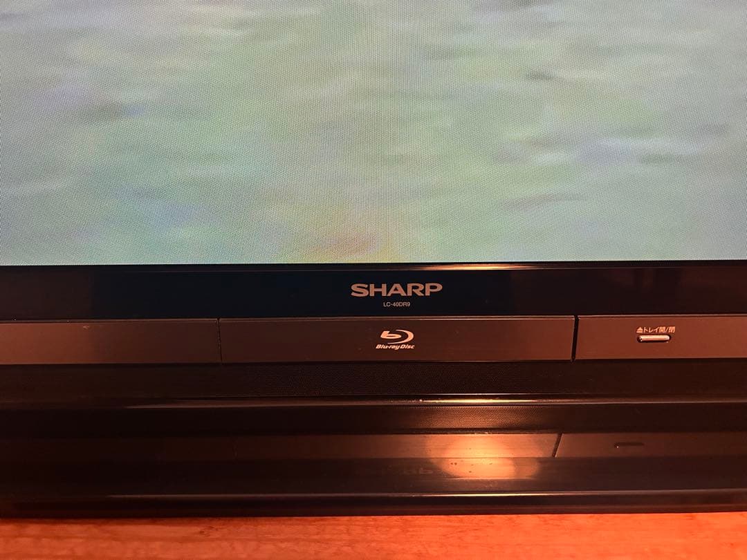 SHARP シャープAQUOS 40インチ液晶テレビ