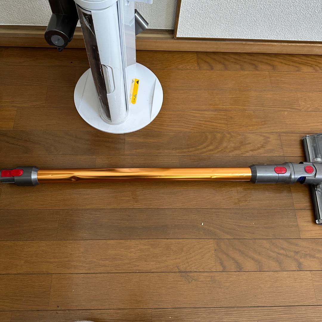 動作確認済　dyson　SV12　V10　フロアドック完備　ダイソン　コードレス