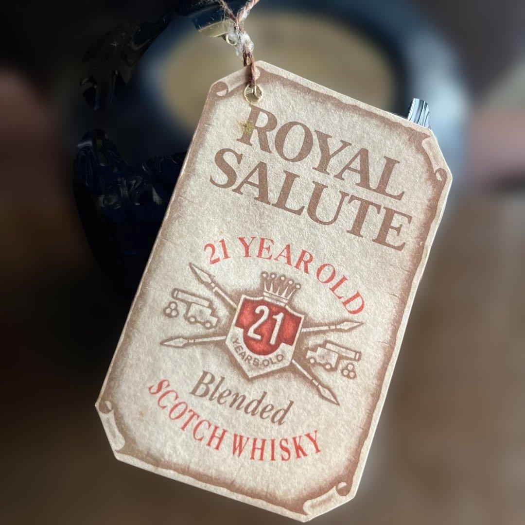 【 Salute 21年 ロイヤルサルート 古酒 未開封】