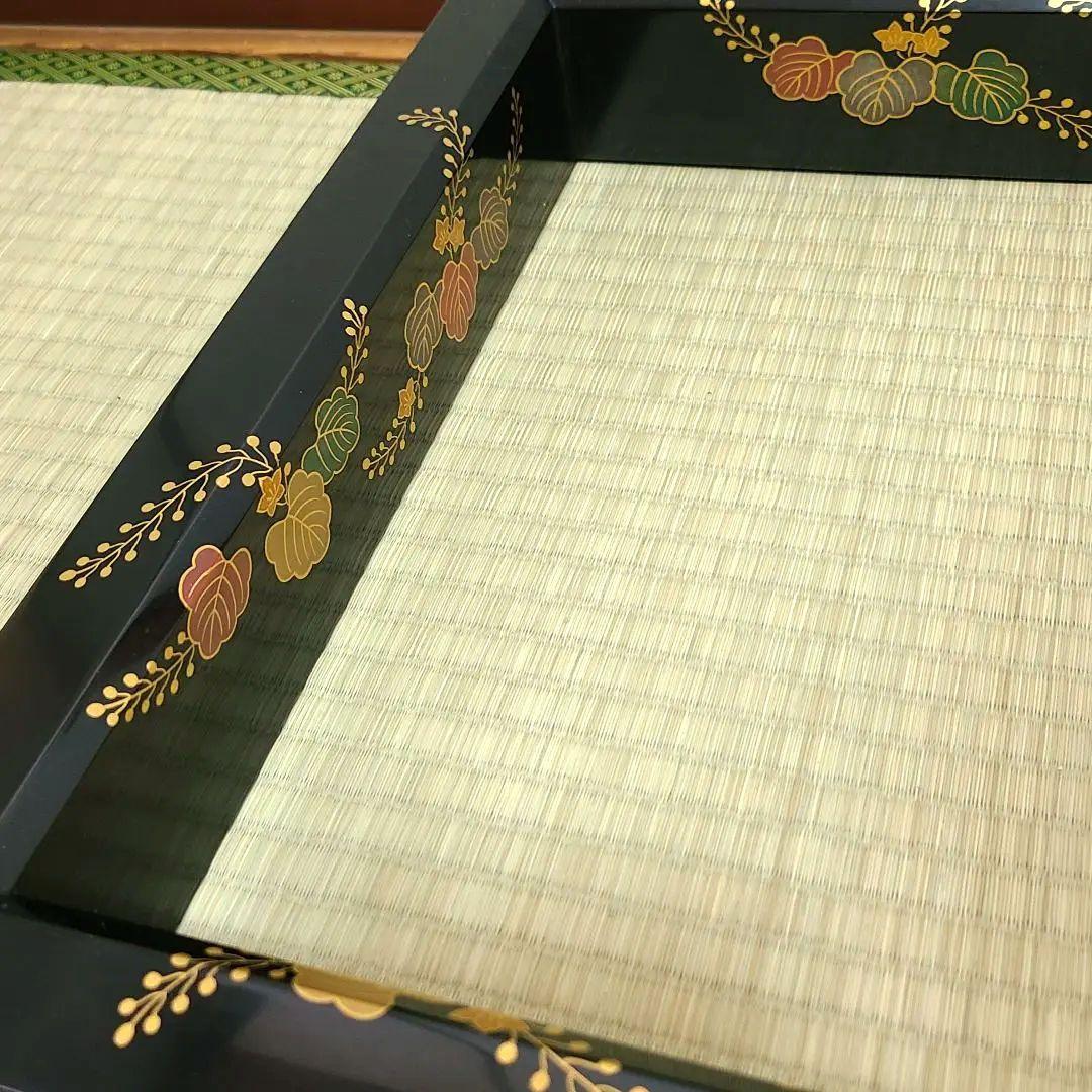 炉縁　塗師哲山作　踊桐蒔絵　茶道