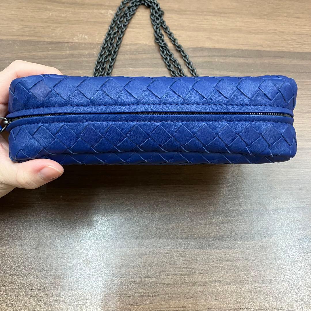 BOTTEGA ボッテガ・ヴェネタ イントレチャート チェーンショルダー