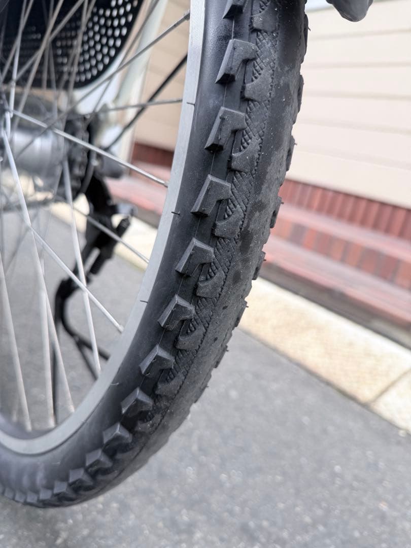 大阪府　ブリヂストン　HYDEE 電動アシスト自転車 ホワイト