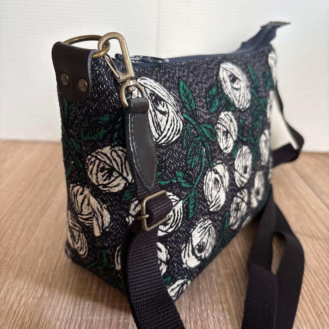 ハンドメイド　ふっくらショルダーバッグ　ミナペルホネン　rosy