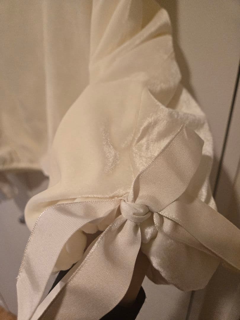 ドゥロワー WINTER1 ベルベットリボンスリーブブラウス 定価11万 美品