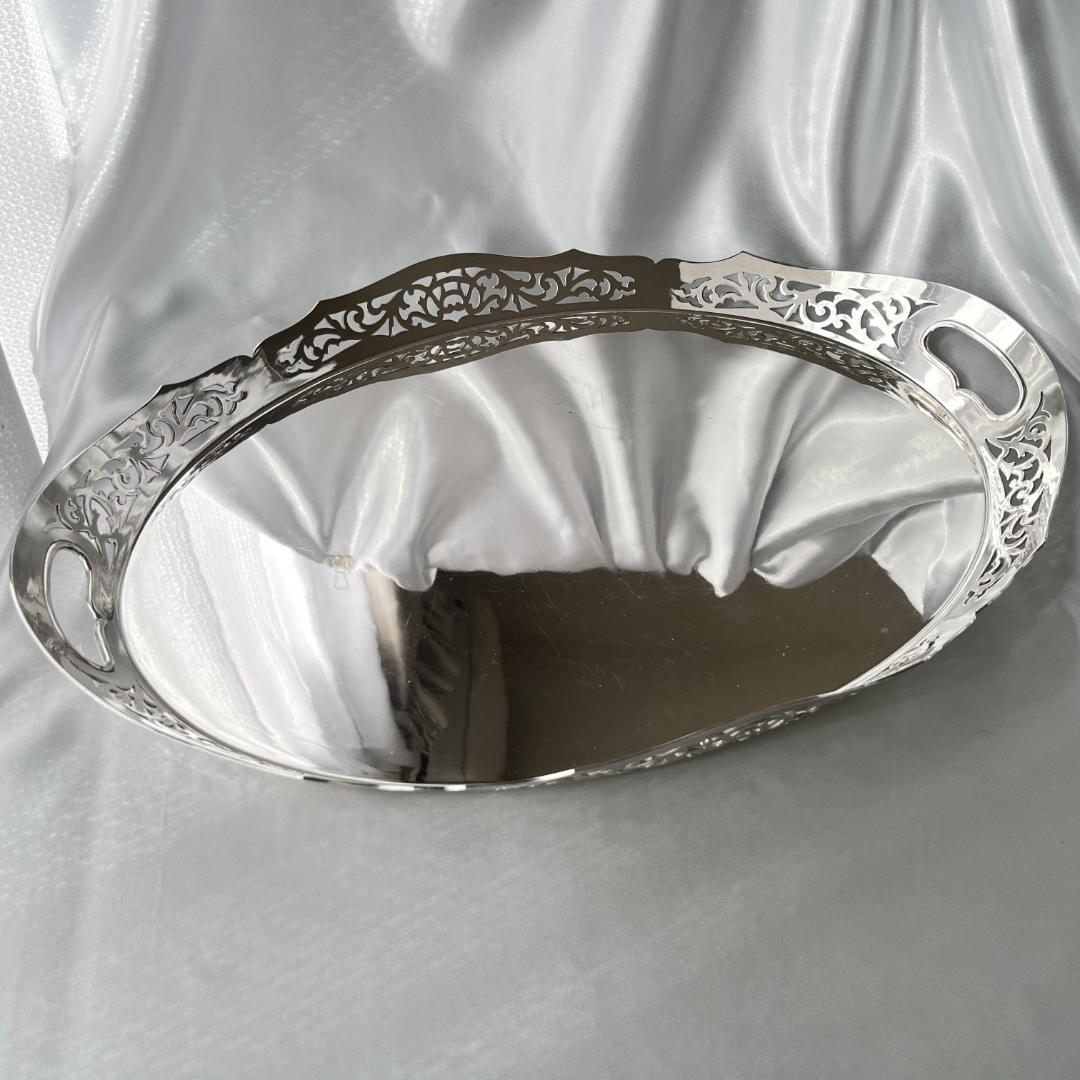 【e Heath & Co】 アールヌーボー 透かしのトレー 46cm