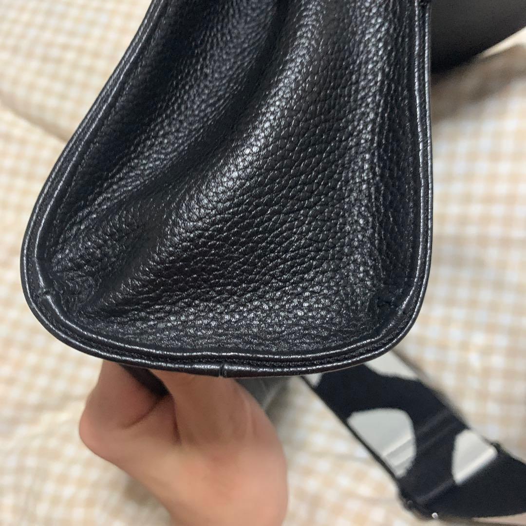 イアパピヨネ　ワイドテープ　ショルダーバッグ ボディバッグ　ダルメシアン