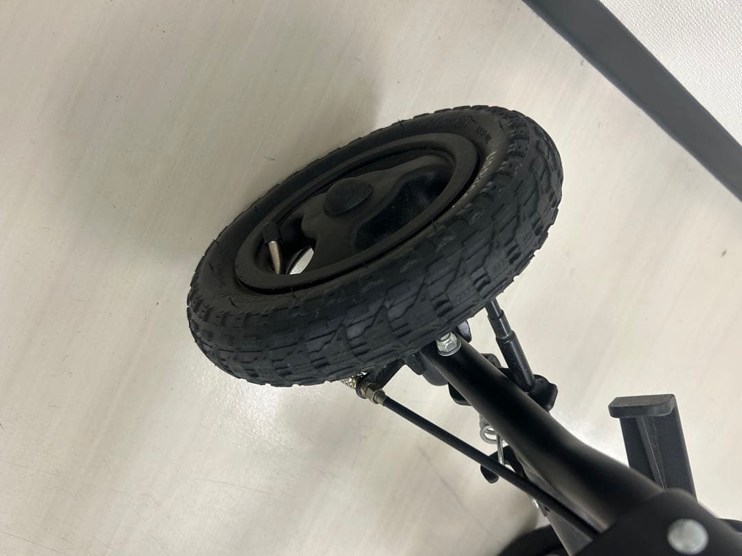 エアバギー　ココプレミア　黒　フレームのみ　新品アクセサリー付き