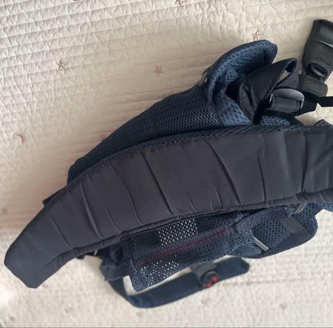 ベビービョルン ハーモニーネイビー抱っこ紐　リバーシブルカバー付き