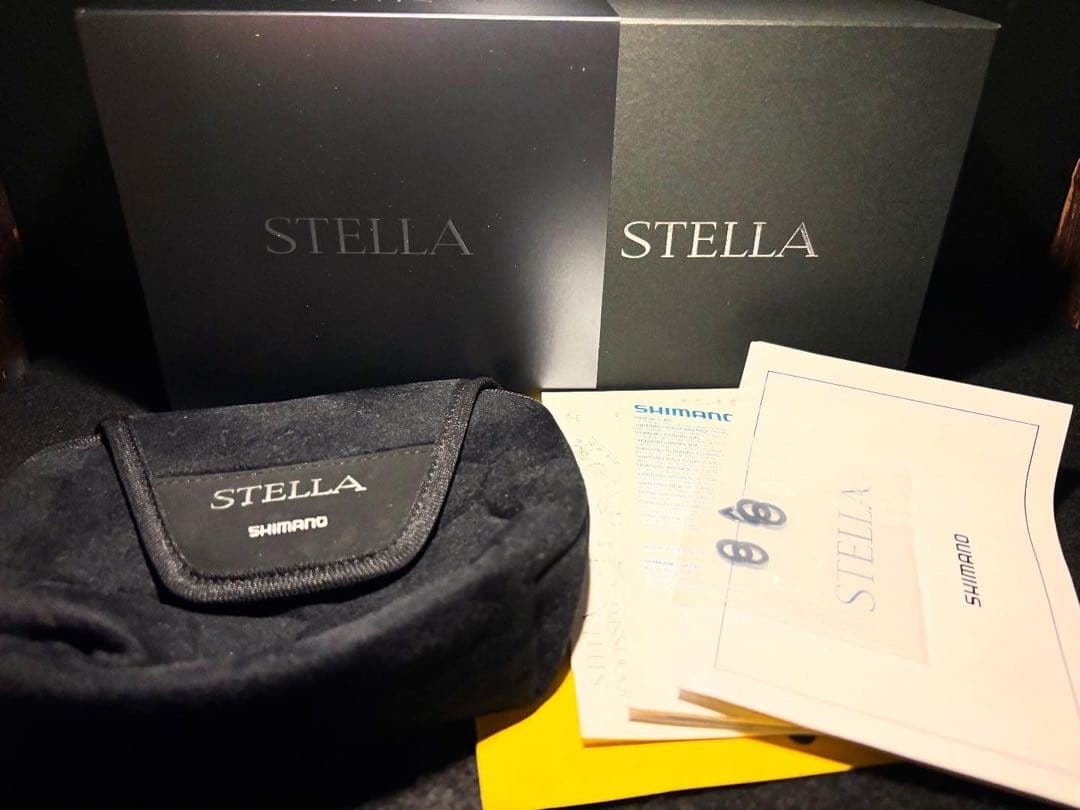 【使用数回】SHIMANO(シマノ) 22ステラ C2000SHG＋おまけ付き