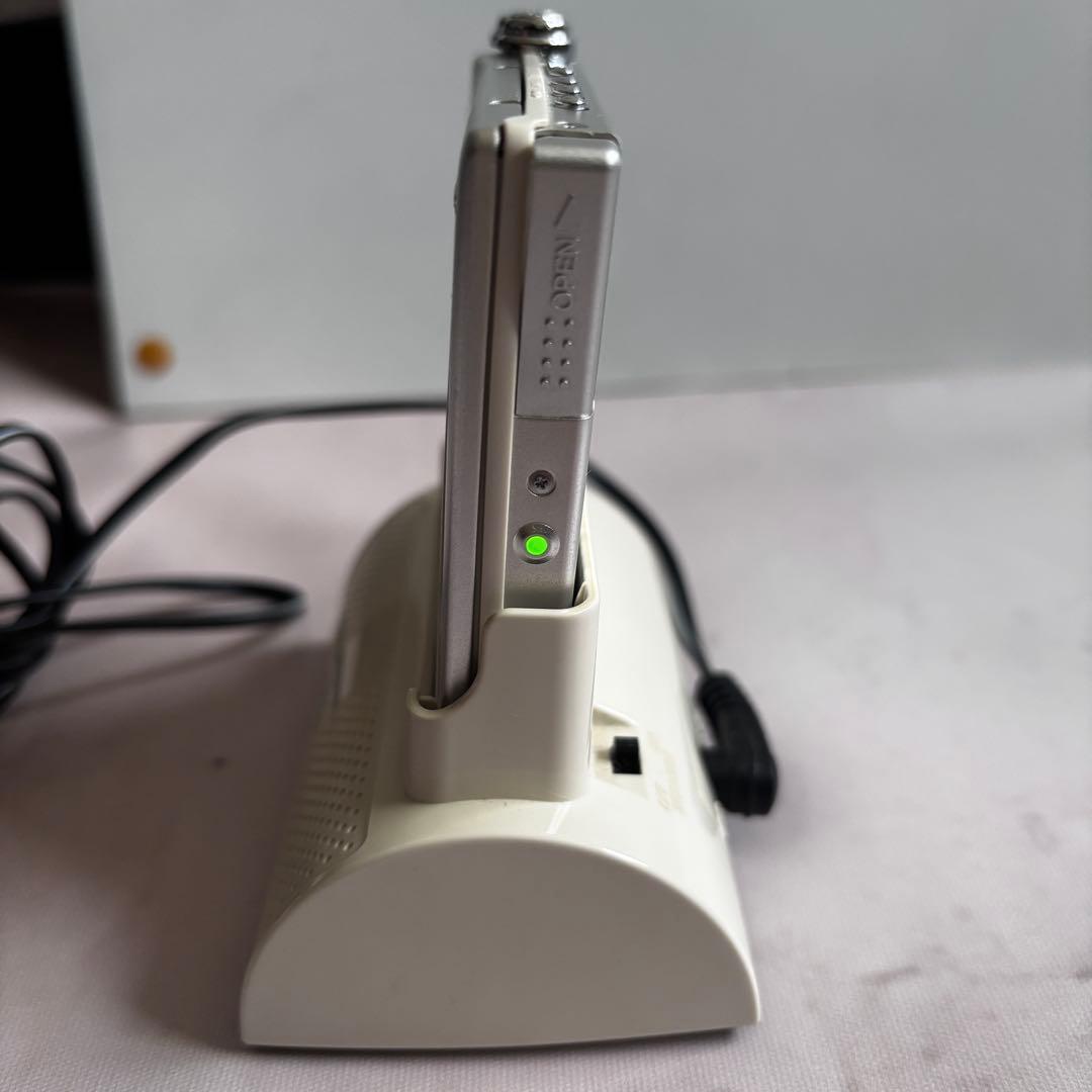 SHARP ポータブルMDプレーヤーMD-ST60-S 1bitデジタルアンプ