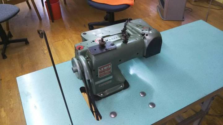 ルイス 工業用 まつり(スクイ)縫いミシン model 150-2