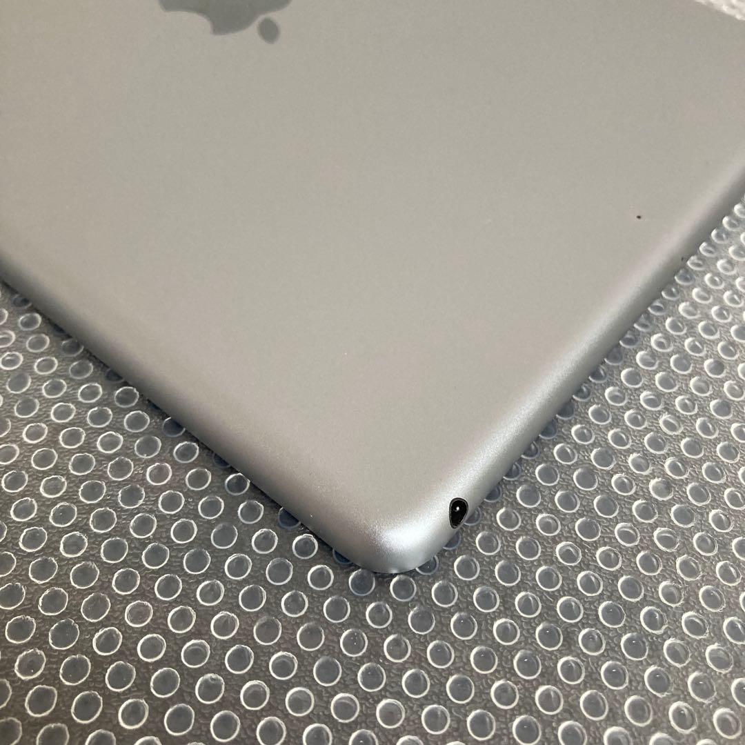 2759 美品☆電池最良好☆iPad6 第6世代 128GB WIFIモデル☆