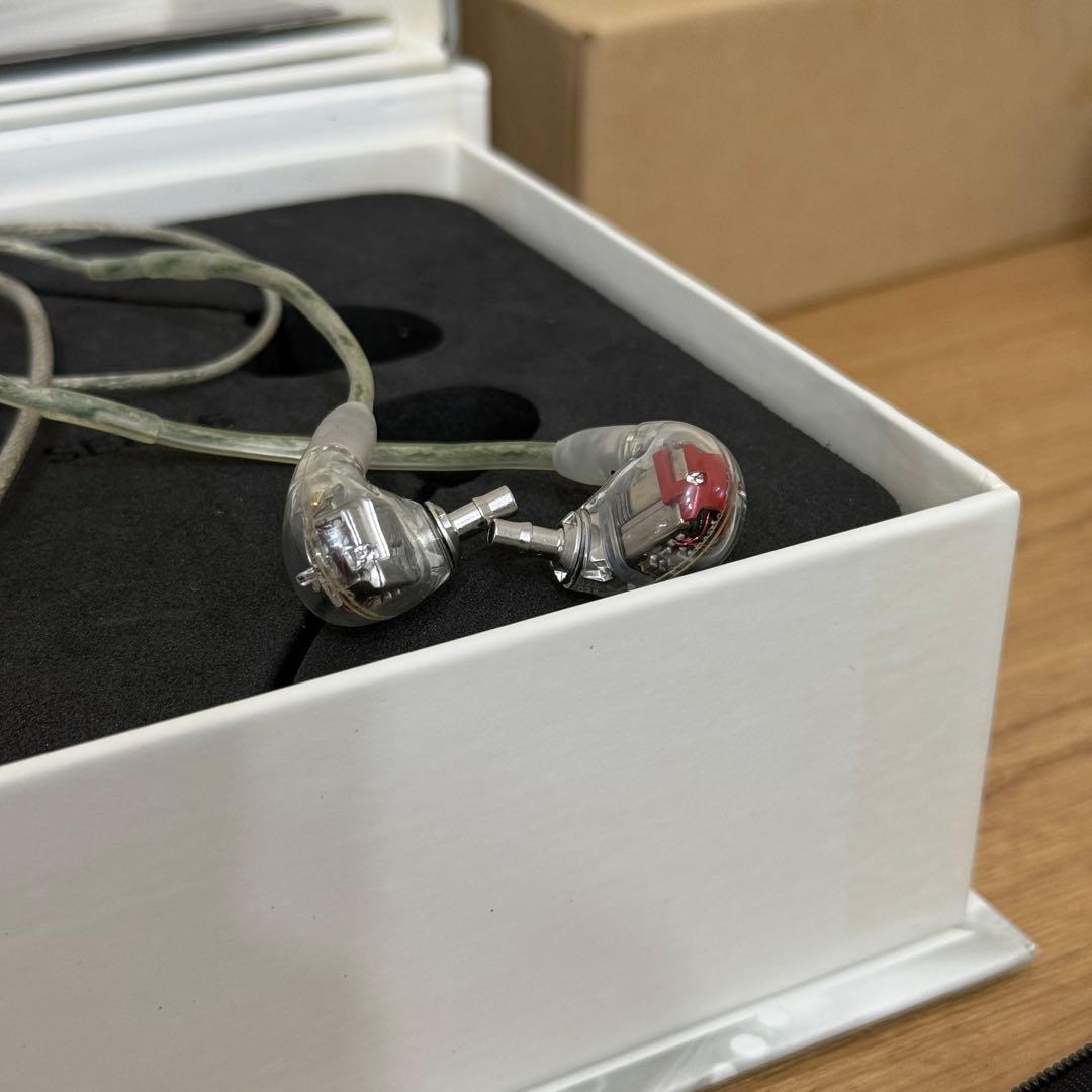 【美品】SHURE SE846 イヤホン