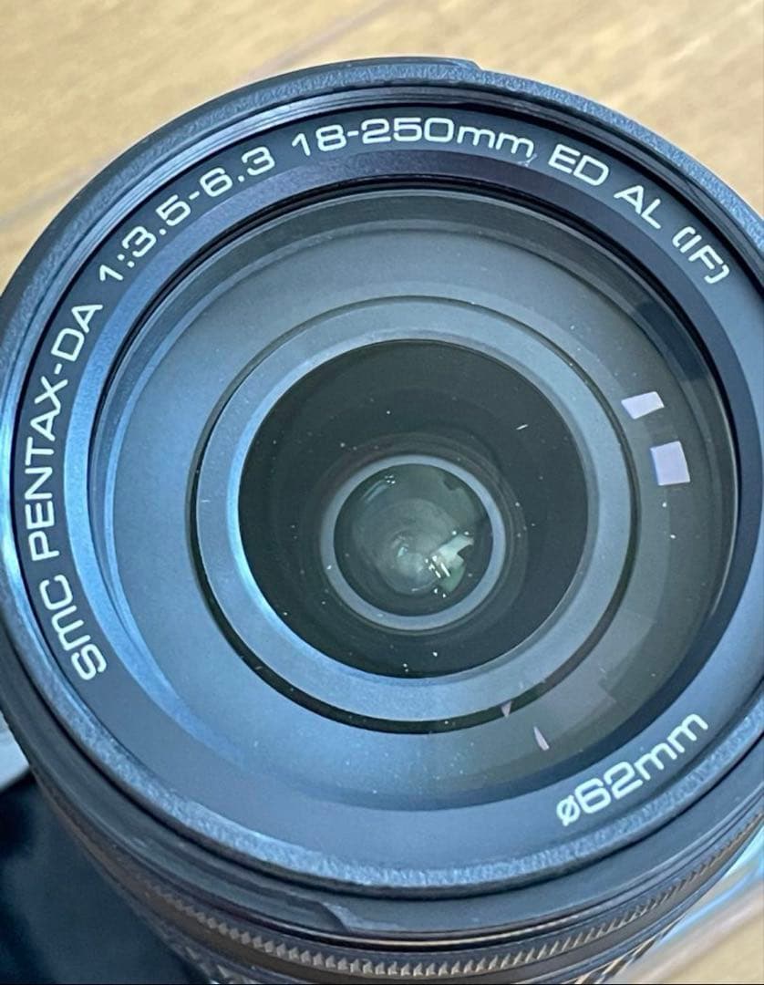 K-70 ボディ+18-250mm レンズ ストロボ付き