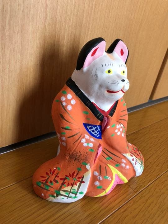 滋賀県の小幡土人形　小幡人形の猫娘