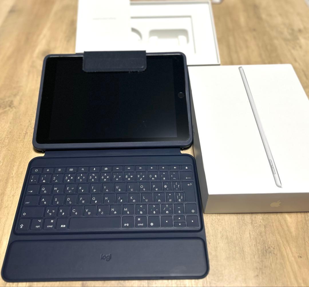 美品iPad (第9世代) 64GB Wi-Fi +キーボードセット！